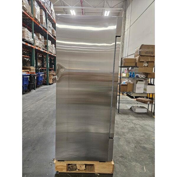 Scratch and Dent Avantco A-49R-HC 54" Solid Door Reach-In Refrigerator