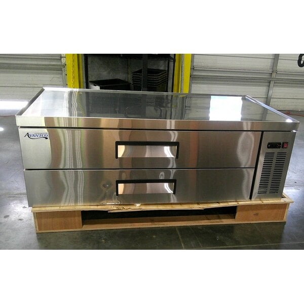Scratch and Dent Avantco CBE-60-HC 60" 2 Drawer Refrigerated Chef Base