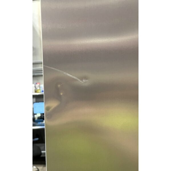 Scratch and Dent True T-23-HC 27" Solid Door Reach-In Refrigerator