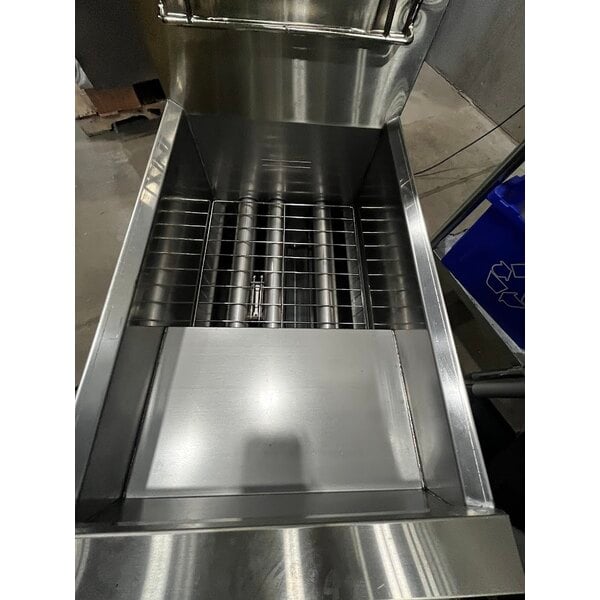 Scratch and Dent Dean by Frymaster SR42G Liquid Propane Super Runner Floor Fryer 35-43 lb.