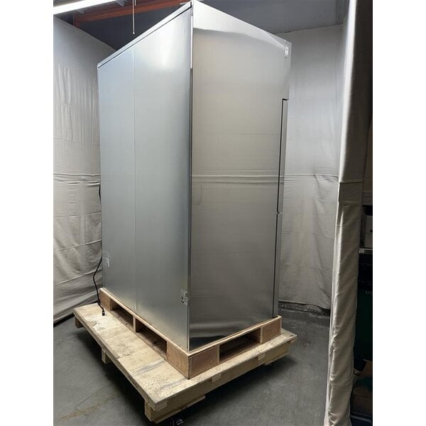 Scratch and Dent Avantco Z2-F4-K 54" Solid Half Door Stainless Steel Reach-In Freezer