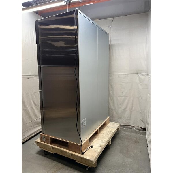 Scratch and Dent Avantco Z2-F4-K 54" Solid Half Door Stainless Steel Reach-In Freezer