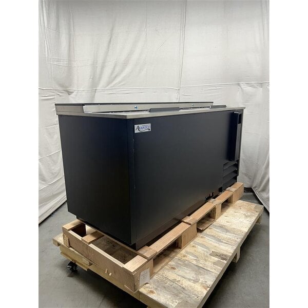 Scratch and Dent Avantco HBB-65-HC 65" Black Horizontal Bottle Cooler