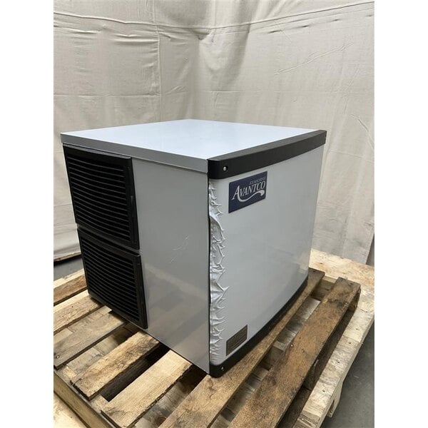 Scratch and Dent Avantco Ice MC-H-322-A 22" Air Cooled Modular Half Cube Ice Machine - 350 lb.