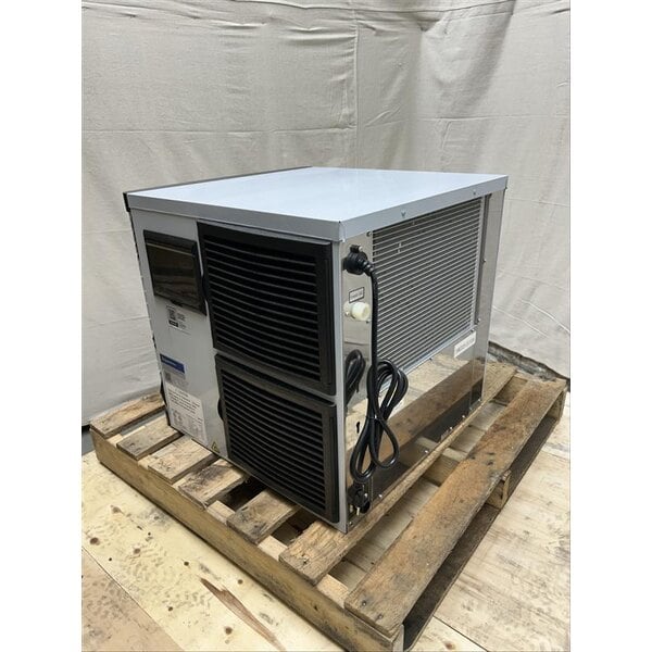Scratch and Dent Avantco Ice MC-H-322-A 22" Air Cooled Modular Half Cube Ice Machine - 350 lb.