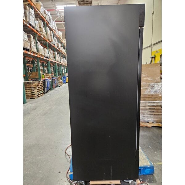 Scratch and Dent Avantco GD-ICE-49F 53" Black Indoor Glass Door Ice Merchandiser