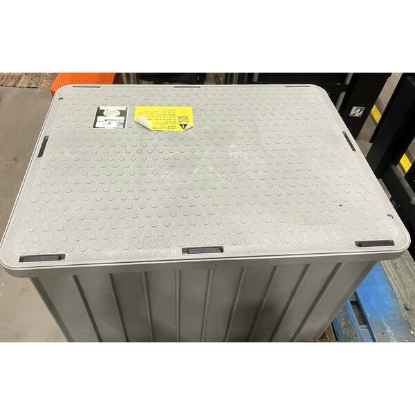 Scratch and Dent Endura 3950A03 100 lb. 50 GPM Grease Trap with 3" Hub