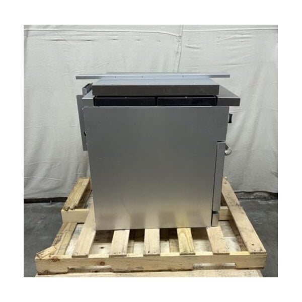 Scratch and Dent Cooking Performance Group S36-N Natural Gas 6 Burner 36" Range with Standard Oven - 210,000 BTU