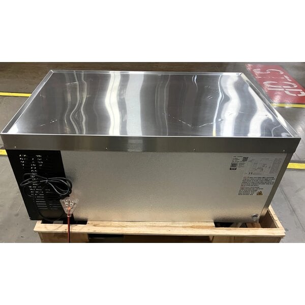 Scratch and Dent Avantco CBE-48-HC 48" 2 Drawer Refrigerated Chef Base