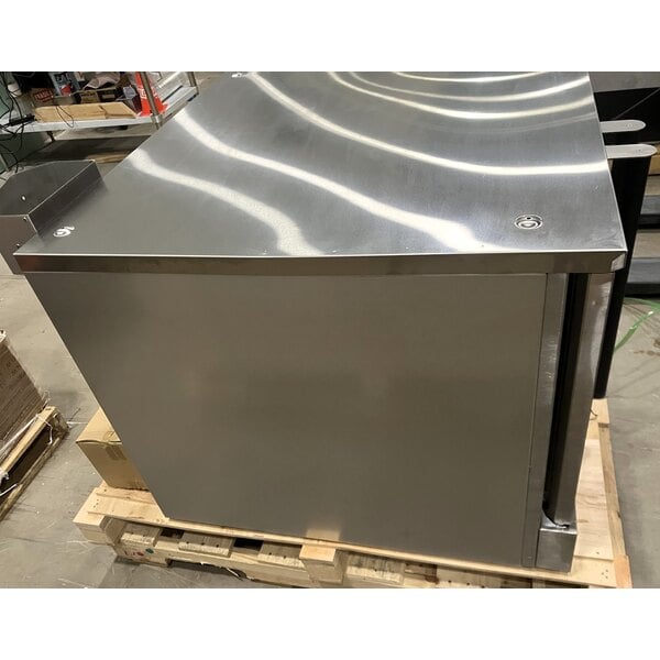 Scratch and Dent Cooking Performance Group FGC-100-DDN Deep Depth Single Deck Full Size Natural Gas Convection Oven with Legs - 60,000 BTU