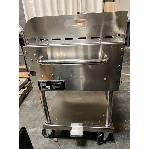 Scratch and Dent Backyard Pro LPG30 30" Stainless Steel Liquid Propane Outdoor Grill with Griddle