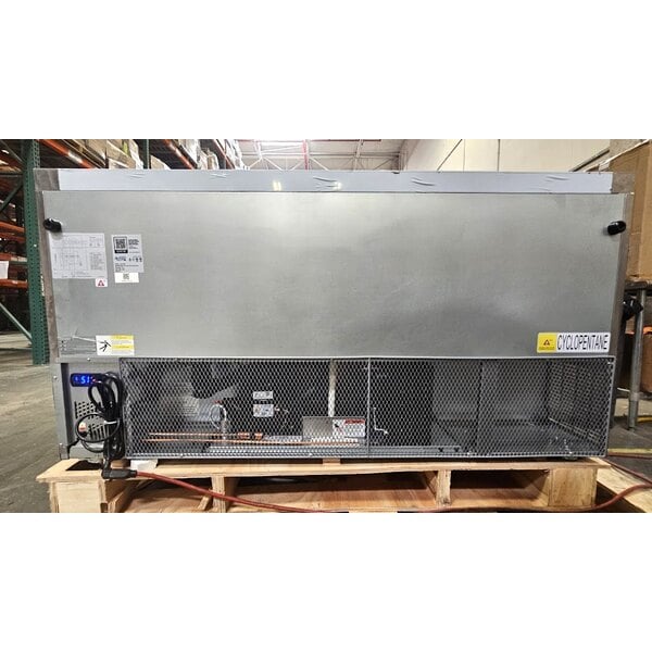 Scratch and Dent Avantco AU-60R 60" Undercounter Refrigerator
