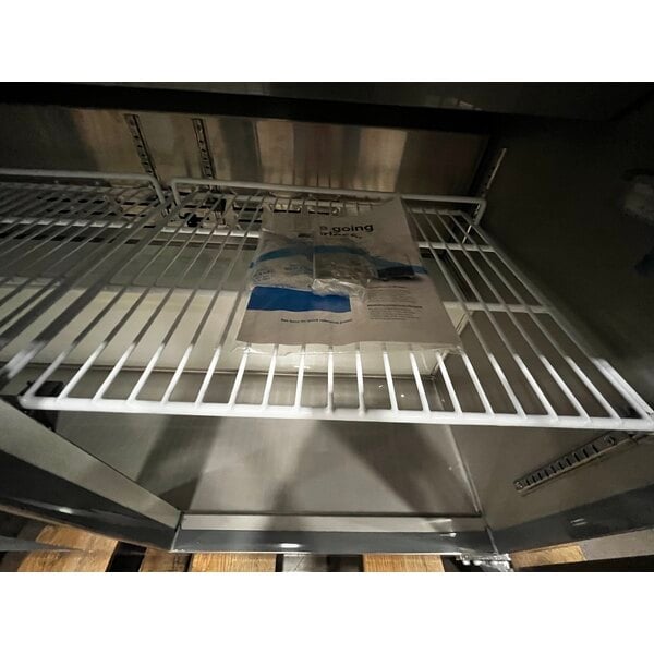 Scratch and Dent Avantco APT-48-HC 47" 2 Door Refrigerated Sandwich Prep Table