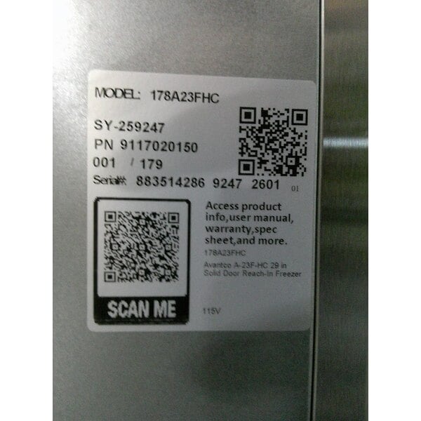 Scratch and Dent Avantco A-23F-HC 29" Solid Door Reach-In Freezer