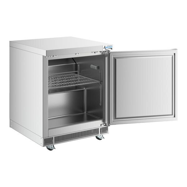 Scratch and Dent Avantco ZUC-27R-HC 27" Front Breathing Undercounter Refrigerator
