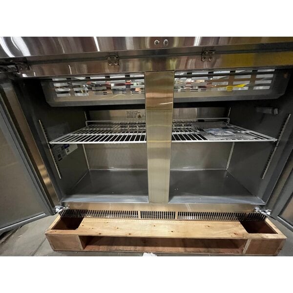 Scratch and Dent Avantco SS-CFT-48-HC 48" Stainless Steel Refrigerated Salad Bar / Cold Food Table