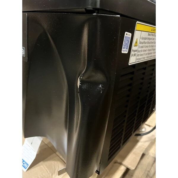 Scratch and Dent Bunn 58000.0010 Ultra NX Black Double 3 Gallon Slushy Machine - 120V