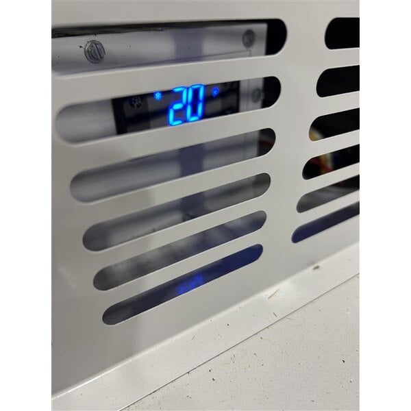 Scratch and Dent Leer 75ASL-R290 96" Outdoor Auto Defrost Ice Merchandiser with Slanted Front and Galvanized Steel Doors