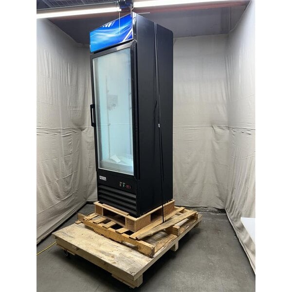 Scratch and Dent Avantco GDC-12F-HC 27" Black Swing Glass Door Merchandiser Freezer with LED Lighting