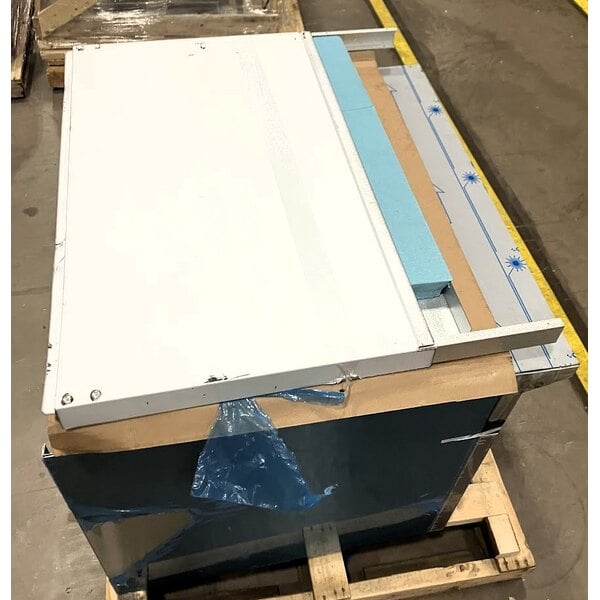 Scratch and Dent Garland G36-G36R Natural Gas 36" Range with 36" Griddle and Standard Oven - 92,000 BTU