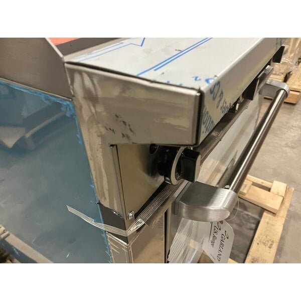 Scratch and Dent Garland G36-G36R Natural Gas 36" Range with 36" Griddle and Standard Oven - 92,000 BTU