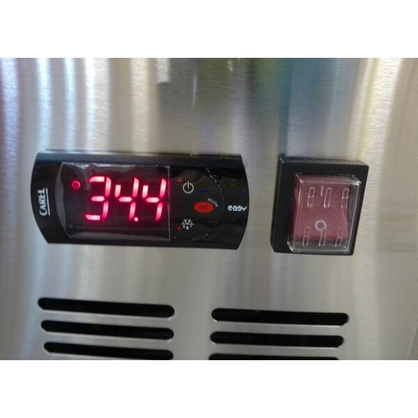 Scratch and Dent Avantco CBE-36-HC 36" 2 Drawer Refrigerated Chef Base