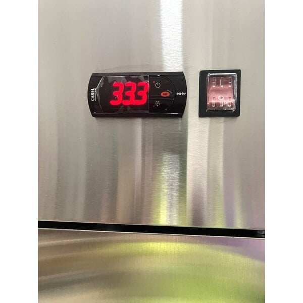 Scratch and Dent Avantco A-49R-HC 54" Solid Door Reach-In Refrigerator