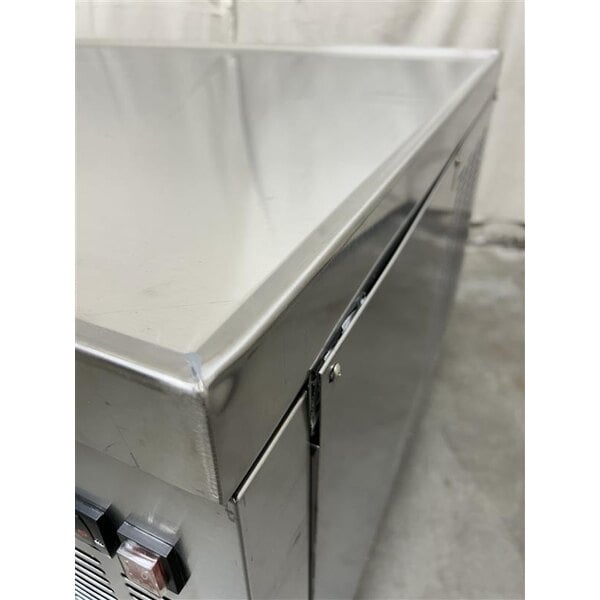Scratch and Dent Avantco CBE-60-HC 60" 2 Drawer Refrigerated Chef Base