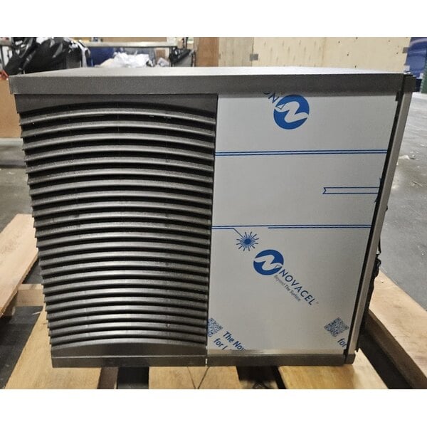 Scratch and Dent Manitowoc IDP0420A-161 Indigo NXT iP0420 22" Air-Cooled Full Dice Cube Ice Machine - 463 lb., 115V, 1 Phase