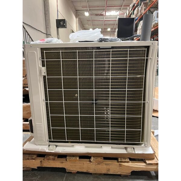 Scratch and Dent Pioneer Diamante Pro WYT-20 WYT036GLSI20RL High Wall-Mounted Ductless Mini Split AC / Heat Pump System - 19 SEER2, 36,000 BTU, 208-230V