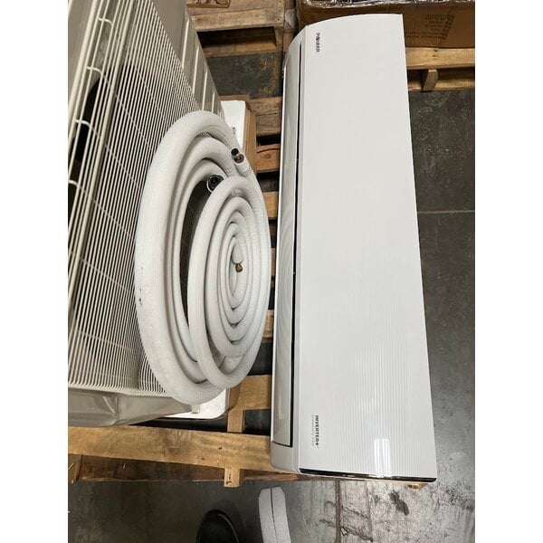Scratch and Dent Pioneer Diamante Pro WYT-20 WYT036GLSI20RL High Wall-Mounted Ductless Mini Split AC / Heat Pump System - 19 SEER2, 36,000 BTU, 208-230V