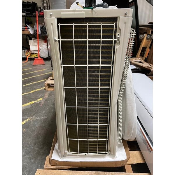 Scratch and Dent Pioneer Diamante Pro WYT-20 WYT036GLSI20RL High Wall-Mounted Ductless Mini Split AC / Heat Pump System - 19 SEER2, 36,000 BTU, 208-230V