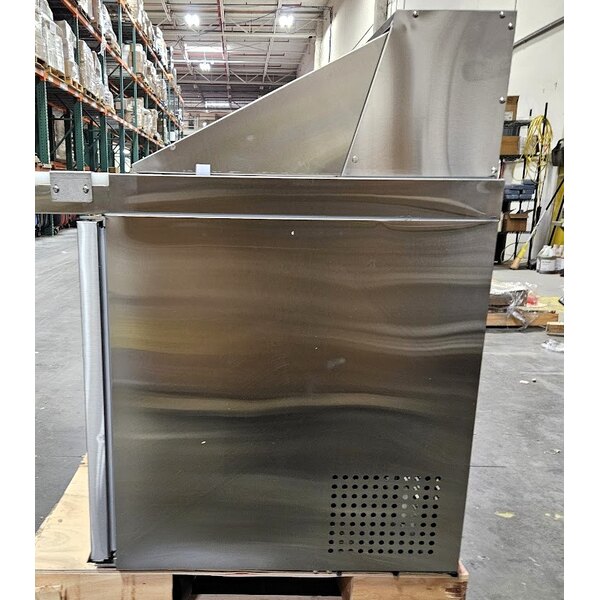 Scratch and Dent Blodgett ZEPHAIRE-100-E Single Deck Full Size Standard Depth Electric Convection Oven with Draft Diverter -220/240V, 3 Phase, 11kW