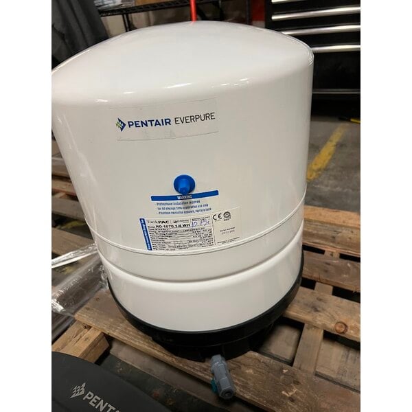 Scratch and Dent Everpure EV9975-61 EZ-RO 200/10G-BL Blended Reverse Osmosis System with White 10 Gallon Tank - 200 GPD