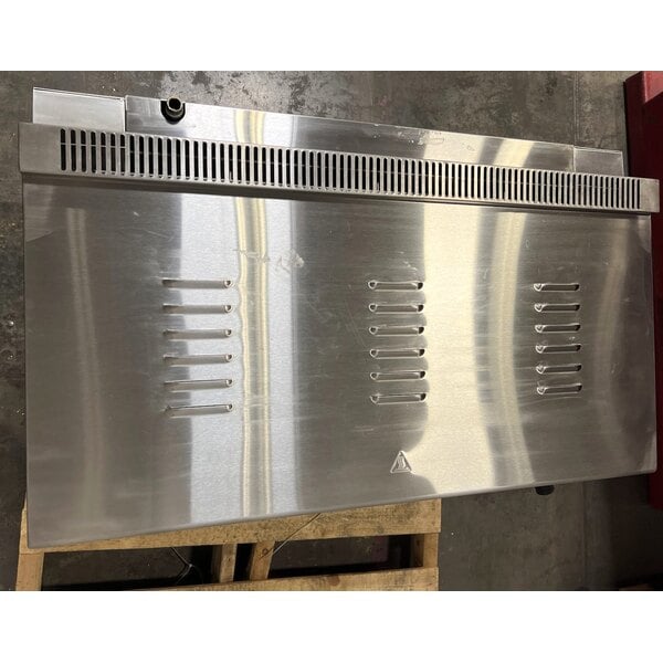 Scratch and Dent Cooking Performance Group S-36-SB-N 36" Natural Gas Infrared Salamander Broiler with Wall Mounting Bracket - 36,000 BTU