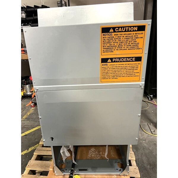 Scratch and Dent Avantco F5-ES-N 65-70 lb. Natural Gas Stainless Steel Floor Fryer - 100,000 BTU