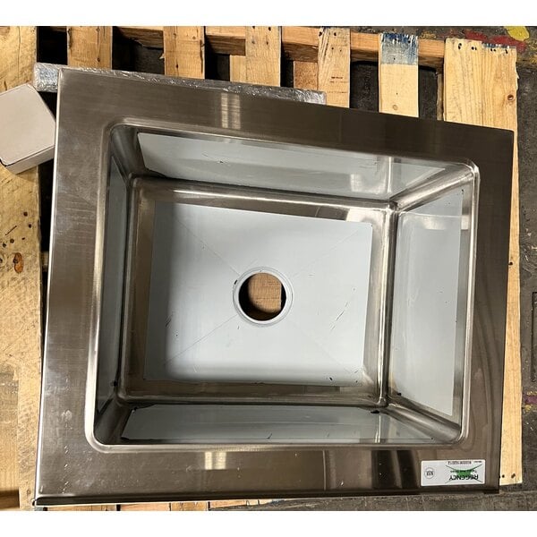 Scratch and Dent Regency 25" 16-Gauge Stainless Steel One Compartment Floor Mop Sink - 20" x 16" x 12" Bowl