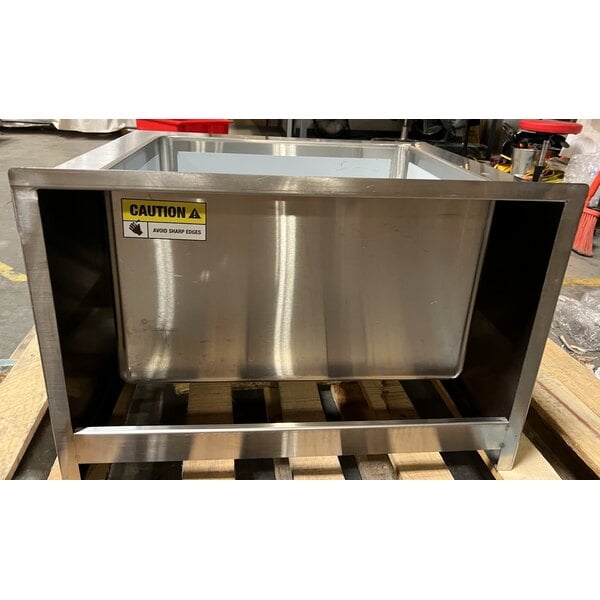 Scratch and Dent Regency 25" 16-Gauge Stainless Steel One Compartment Floor Mop Sink - 20" x 16" x 12" Bowl