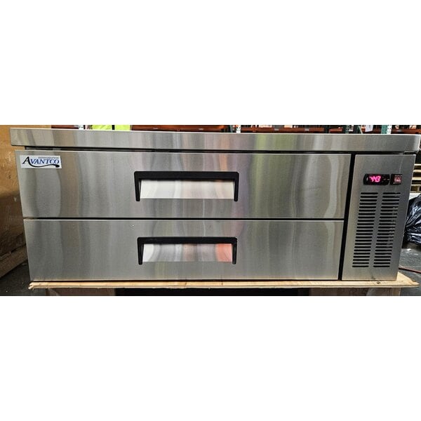 Scratch and Dent Avantco CBE-52-HC 52" 2 Drawer Refrigerated Chef Base