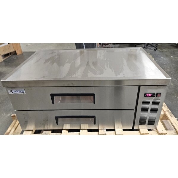 Scratch and Dent Avantco CBE-48-HC 48" 2 Drawer Refrigerated Chef Base