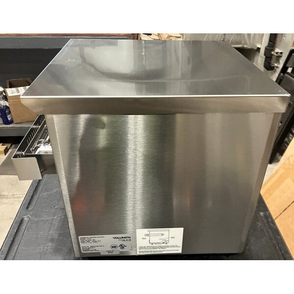 Scratch and Dent Vollrath CT2H-120250 JT1H Conveyor Toaster with 2 1/2" Opening - 120V, 1600W