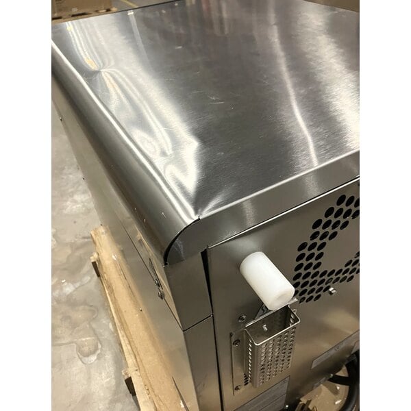 Scratch and Dent Pratica RO-101-1-BR Rocket Express Electric Ventless Stainless Steel High-Speed Oven - 208/240V, 1 Phase
