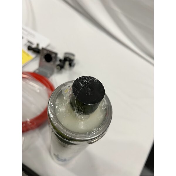 Scratch and Dent Hoshizaki H9320-51 Single Cartridge Filtration System - 0.5 Micron Rating and 2 GPM