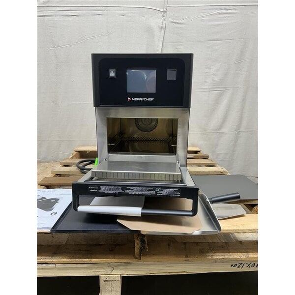 Scratch and Dent Merrychef eikon e1s Classic High-Speed Accelerated Cooking Countertop Oven - 208/240V
