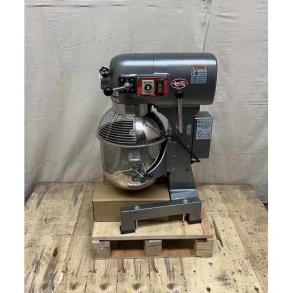 Scratch and Dent Avantco MX20H 20 Qt. Planetary Stand Mixer with Guard & Standard Accessories - 120V, 1 1/2 hp