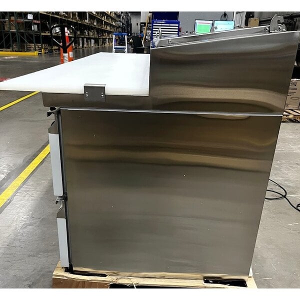 Scratch and Dent Avantco SSPPT-3G 94" 1 Door Refrigerated Pizza Prep Table with 4 Drawers