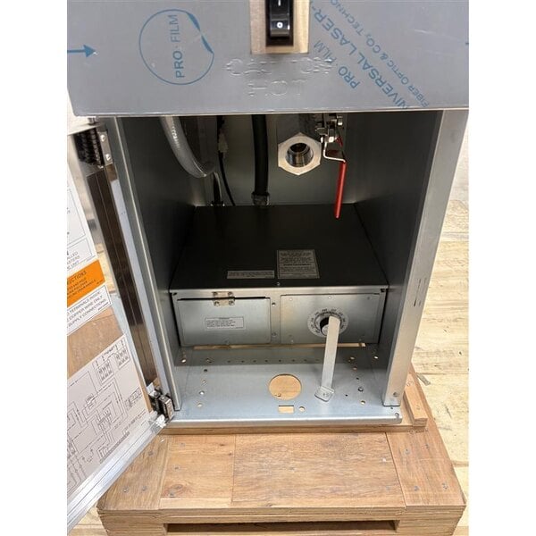 Scratch and Dent Dean by Frymaster SR114E Super Runner Economy 40 lb. Electric Floor Fryer - 240V, 1 Phase