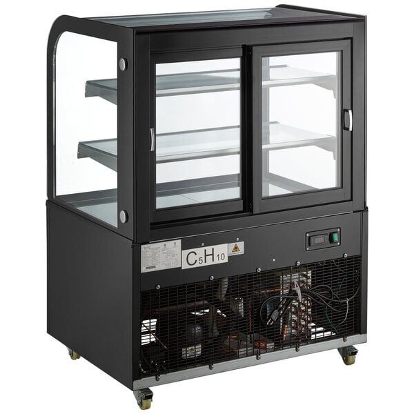 Scratch and Dent Avantco BC-36-HC 36" Curved Glass Black Refrigerated Bakery Display Case