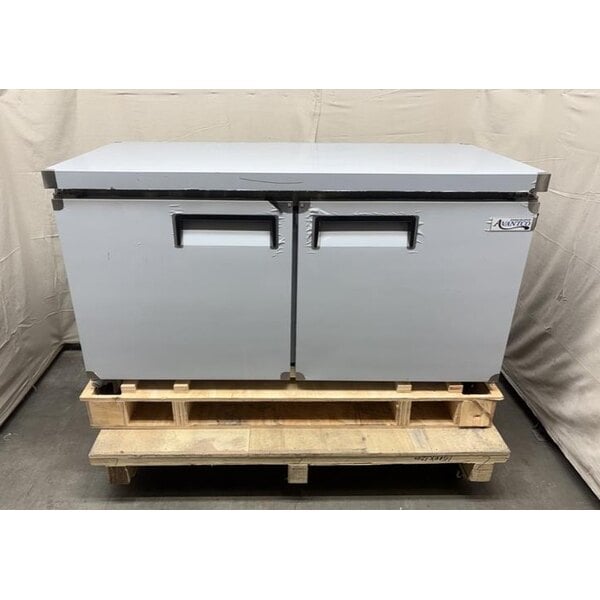 Scratch and Dent Avantco AU-60R 60" Undercounter Refrigerator