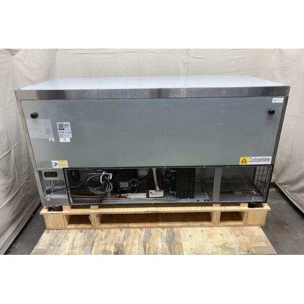 Scratch and Dent Avantco AU-60R 60" Undercounter Refrigerator